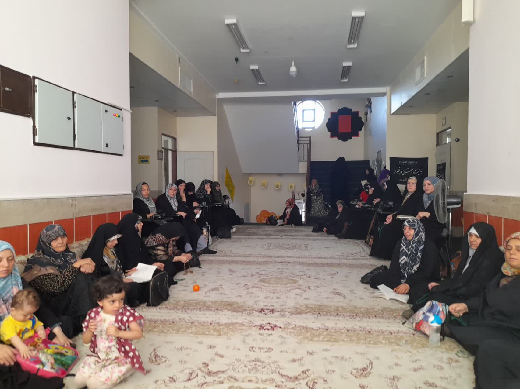 جلسه قرارگاه فرهنگی انتظار شهید بابایی