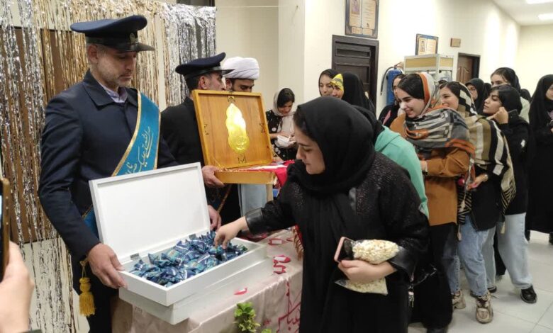 دیدار سفیران مهدوی مسجد جمکران با دانشجویان دانشگاه لرستان