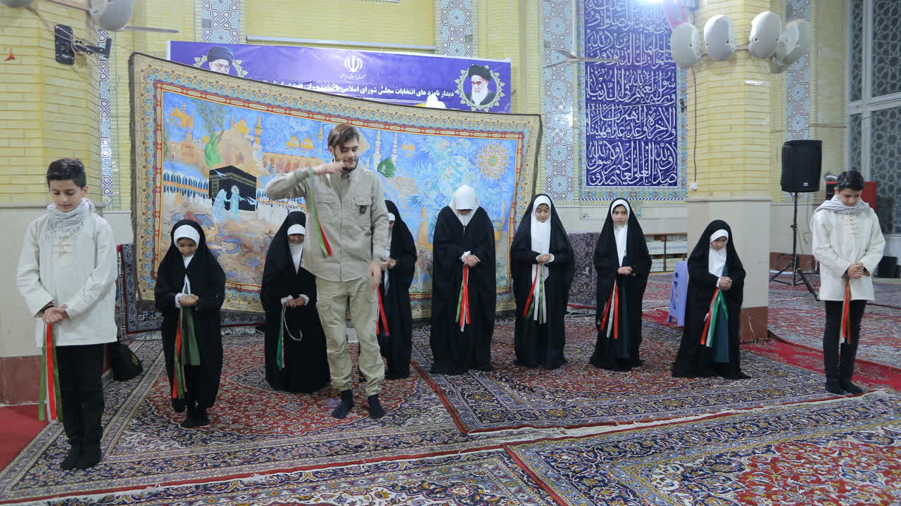 مراسم احیای دخترانه ماه من در مصلی کرج برگزار شد