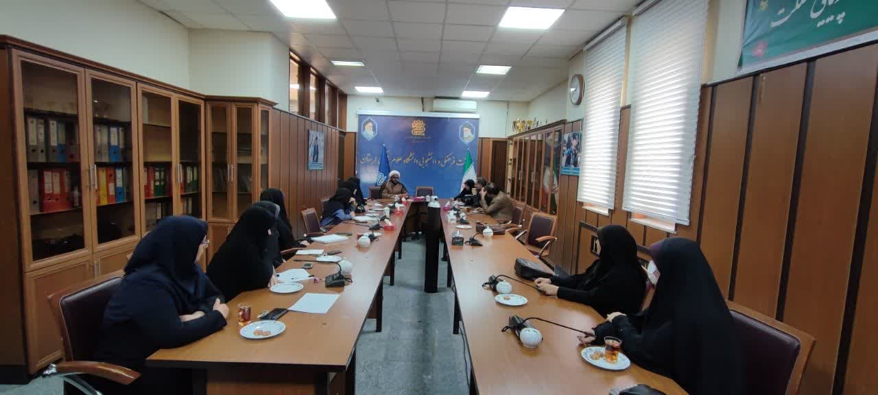 برگزاری نشست هم اندیشی اعضای کانون مهدویت دانشگاه علوم پزشکی استان لرستان
