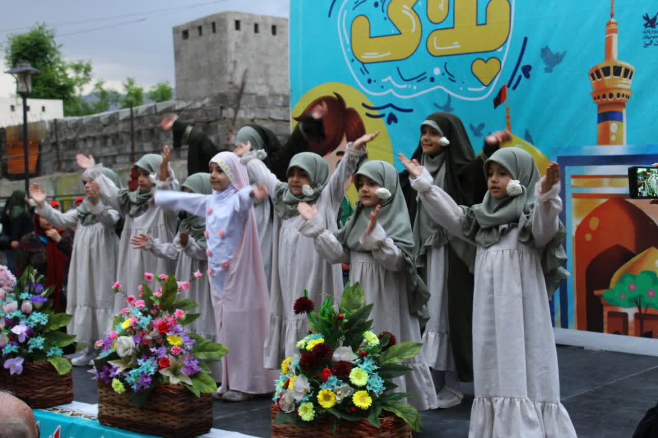 کودکان و نوجوانان البرزی به پلاک هشت آمدند