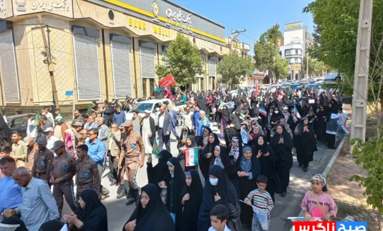 شاد پیمایی در شهر یاسوج به مناسبت آغاز امامت امام زمان(عج) برگزار شد.