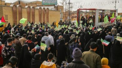 شاد پیمایی بارانی شیرازی ها در نیمه شعبان