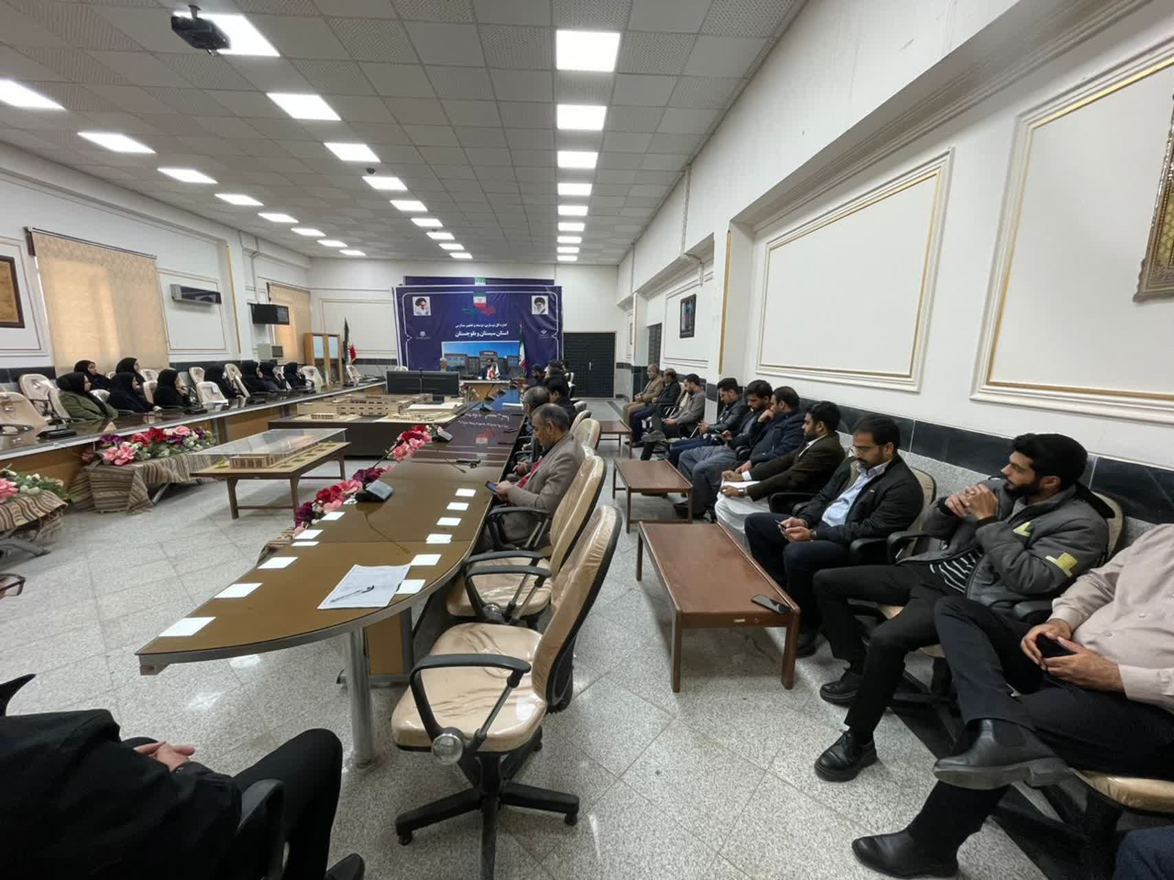نشست نماز و مهدویت در نوسازی، توسعه و تجهیز مدارس سیستان و بلوچستان برگزار شد