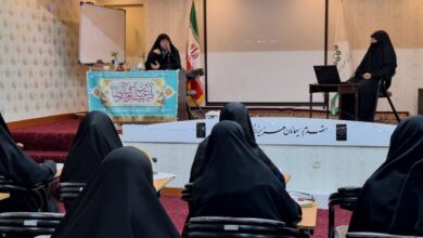 زهرا گنزالس بانوی مسلمان شده آمریکایی در جمع کارشناسان بنیاد استان خراسان رضوی از لزوم تبلیغ بین المللی معارف مهدوی گفت