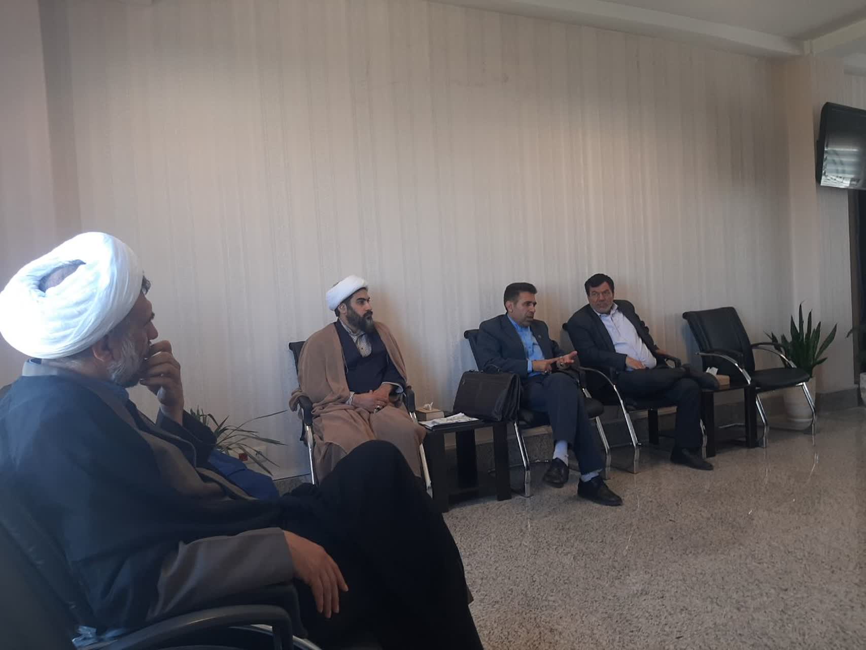نشست مدیران دفاتر شهرستانی بنیاد البرز ویژه غرب استان برگزار شد