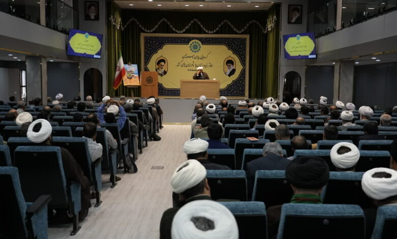 مهدویت مبنای جمهوری اسلامی ایران است