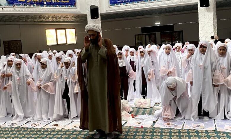 جشن تکلیف باشکوه دانشآموزان اردبیلی در مهدیه برگزار شد