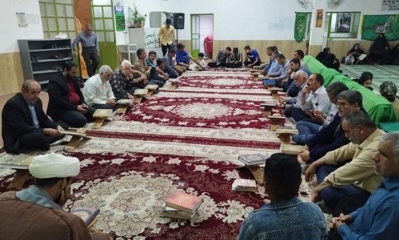 محفل نورانی قرآنکریم به مناسبت نخستین سالگرد شهدای خدمت در دارالمهدی(عج) بافق برگزار شد