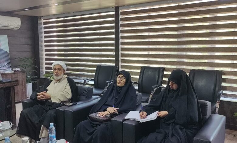 دیدار مدیر و کارشناسان ستاد و بنیاد کرمان با مدیر کل آموزش و پرورش استان