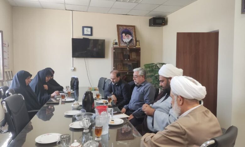 جلسه برنامه ریزی آموزش مداحان با موضوع مهدویت در کرمان برگزار شد