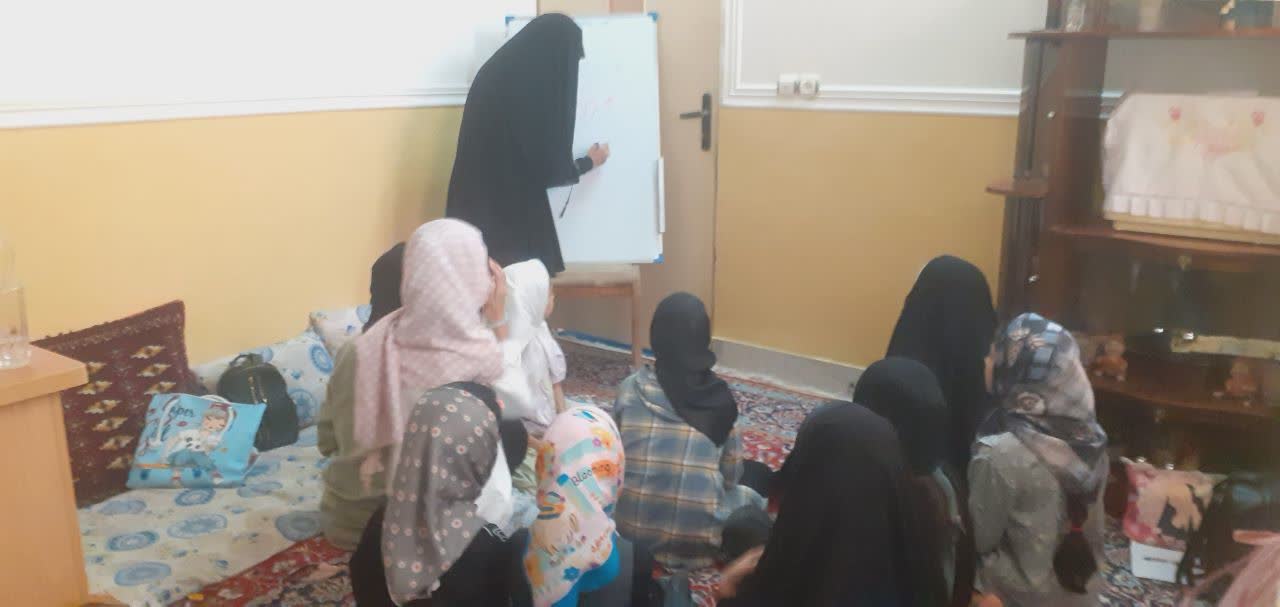 برگزاری طرح اوقات فراغت در مسجد امام رضا(ع) شهرستان زابل 