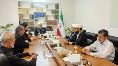 دیدار اساتید مهدوی با نماینده ولی فقیه در استان قزوین