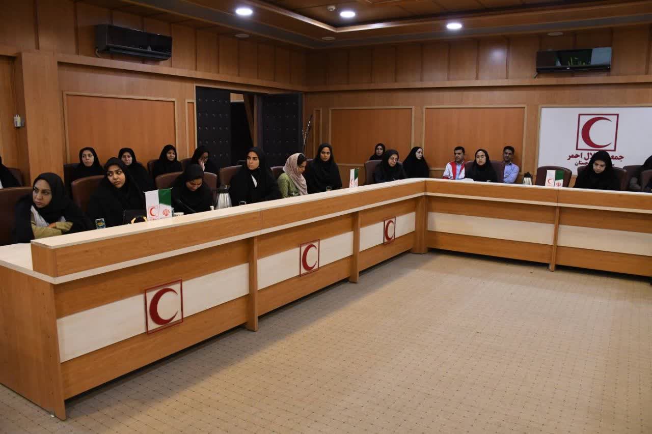 برگزاری نشست نماز و مهدویت جمعیت هلال احمر استان سیستان و بلوچستان 