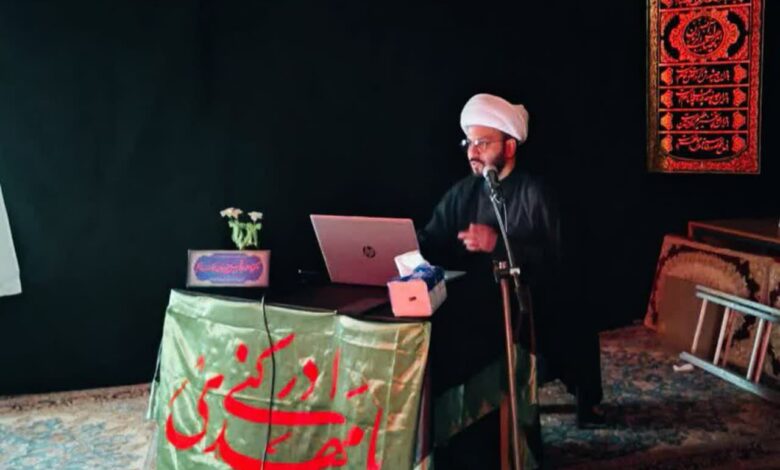 نشست مهدویت و ظهور در شهرستان آبدانان برگزار شد