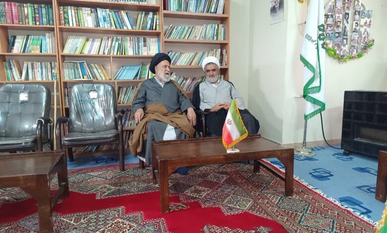 دیدار مسئول دفتر نمایندگی ولی فقیه سپاه فتح با مدیر بنیاد استان کهگیلویه و بویر احمد