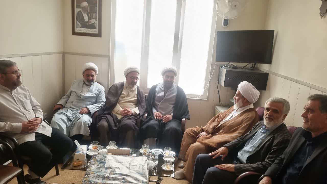 حمایت ها و مساعدت های دفتر آیت الله مکارم شیرازی ادامه خواهد داشت 
