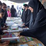 نمایشگاه کتب و تابلوهای مهدوی شهرستان اهر