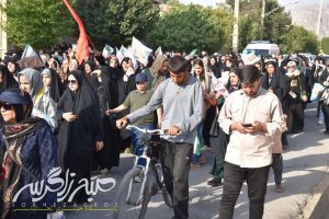 شادپیمایی به مناسبت آغاز امامت امام زمان(عج) در یاسوج