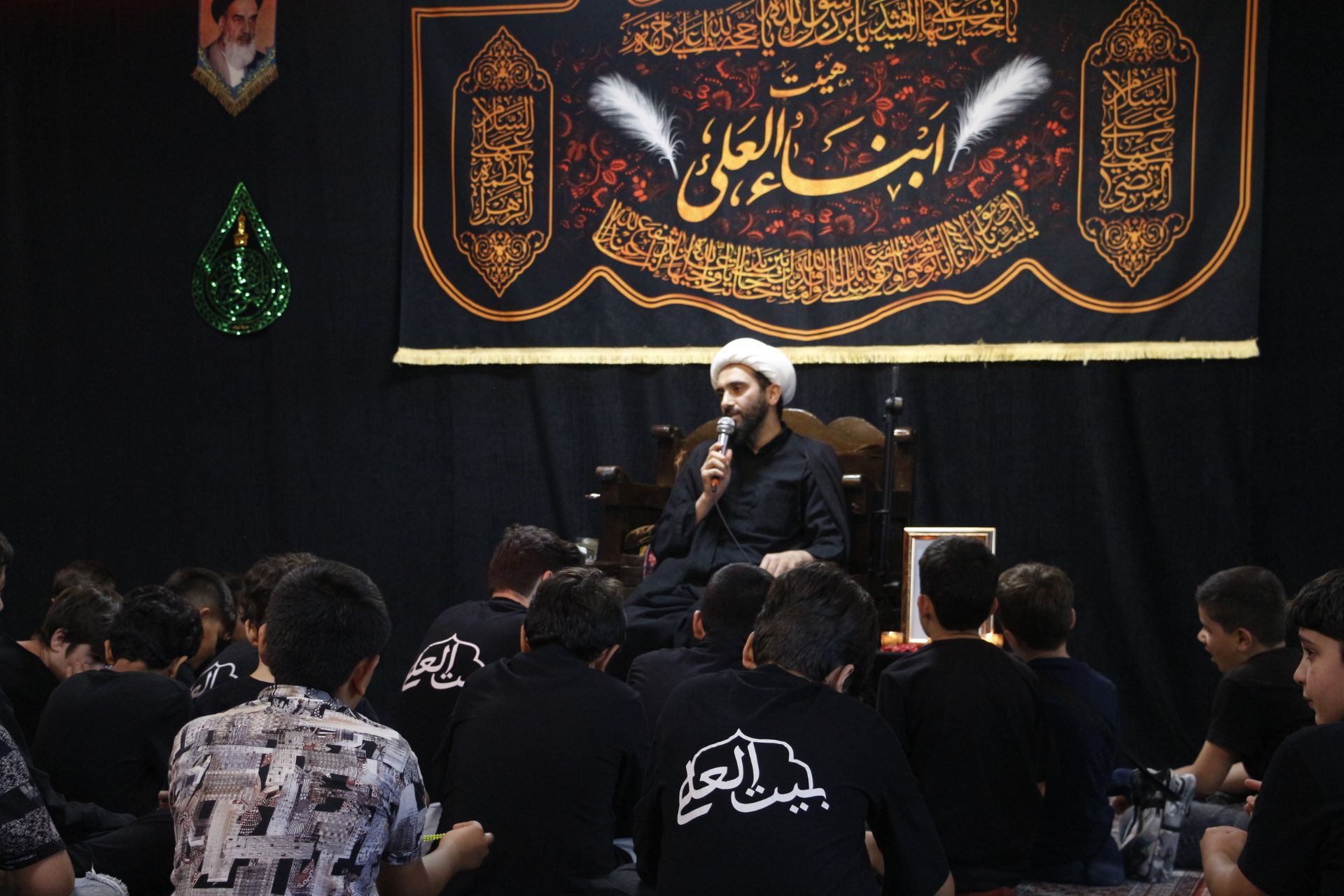 ایمان و یاری مؤمنان در کلام امام عسگری(ع)