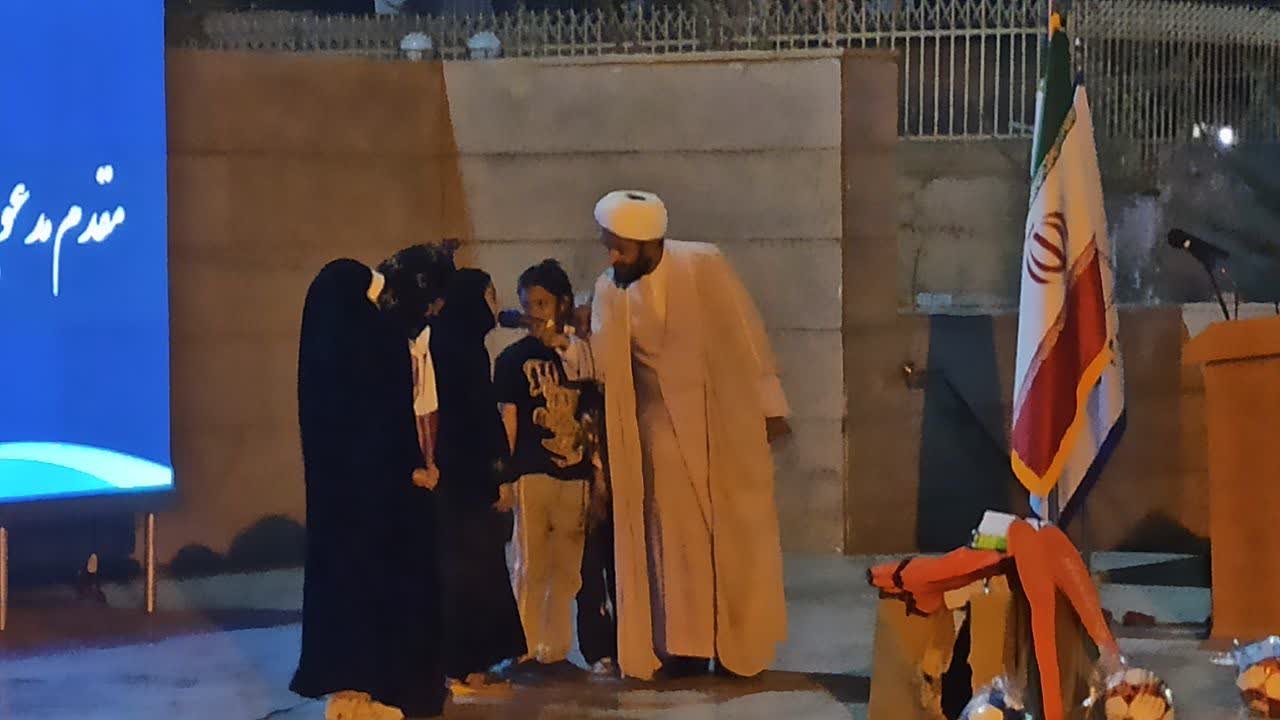 جشن بزرگ خانواده منتظر در زاهدان 
