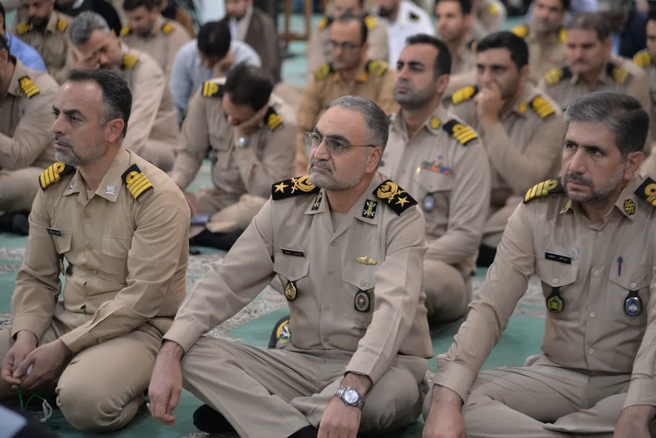 برگزاری مراسم صبحگاهی «سربازان مهدی» در ستاد نیروی دریایی ارتش