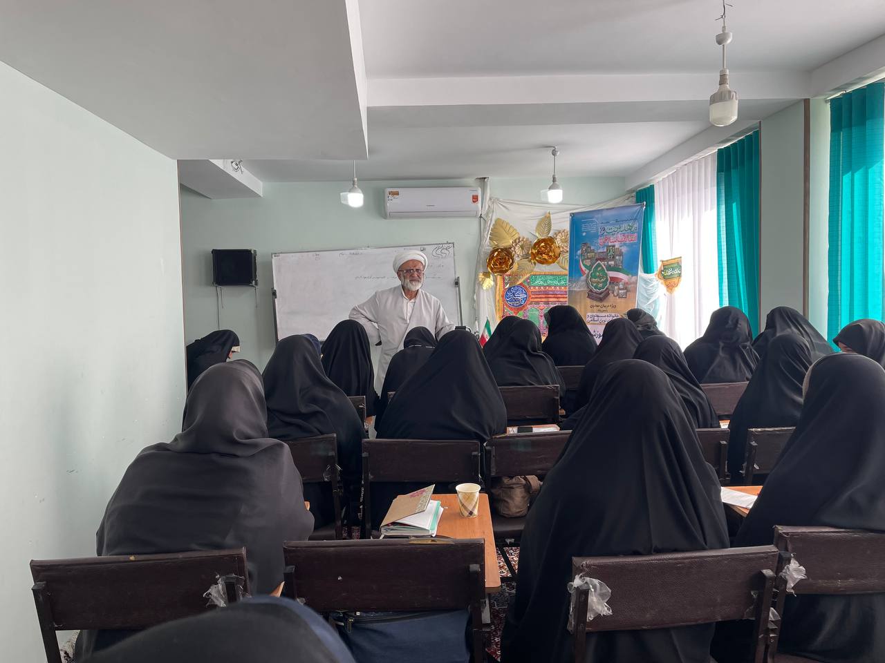 اولین پیش نشست پنجمین اجلاس مهدویت و انقلاب اسلامی در البرز برگزار شد