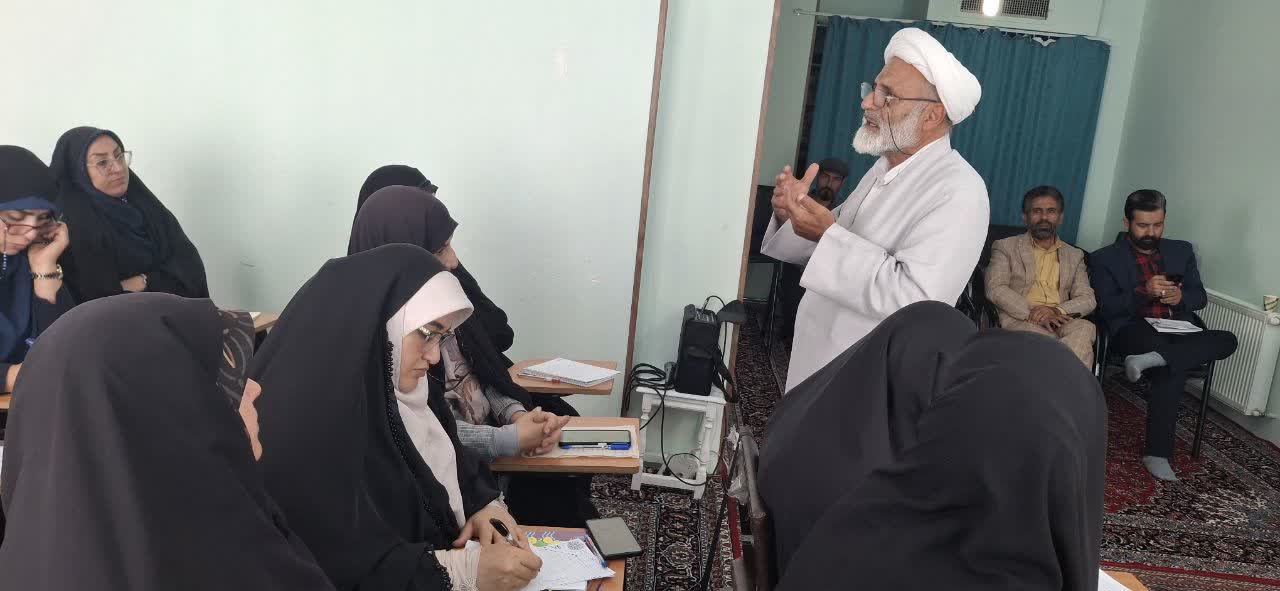 اولین پیش نشست پنجمین اجلاس مهدویت و انقلاب اسلامی در البرز برگزار شد