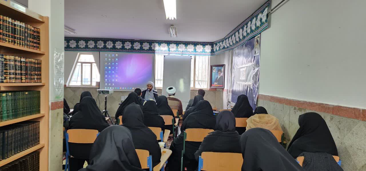 آموزش مقدماتی معارف مهدویت در شهرستان طالقان برگزار شد