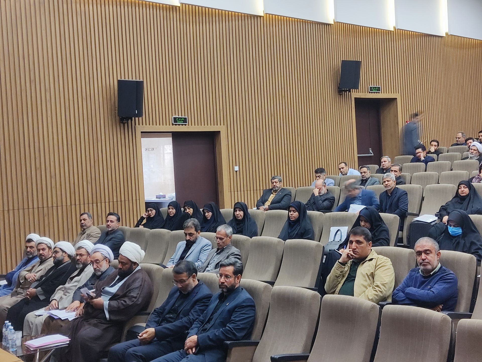 گردهمایی فصلی رابطین نماز و مهدویت دستگاههای اجرایی استان کرمان