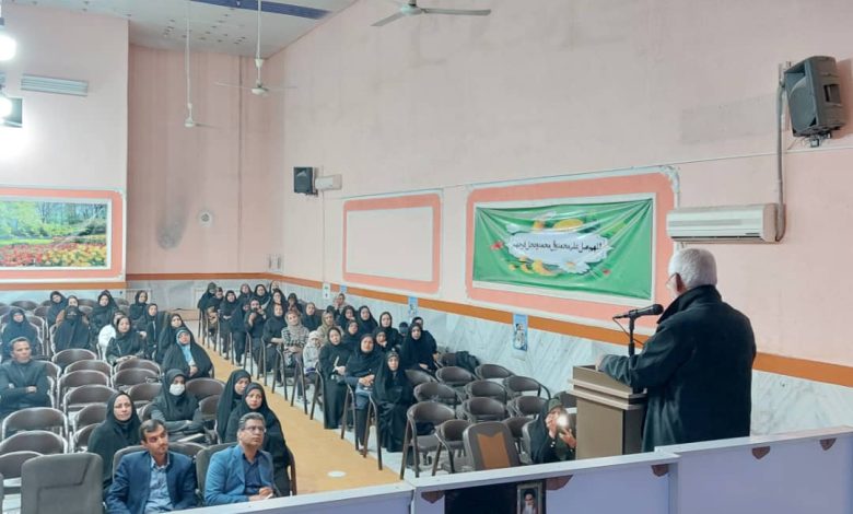 نشست تخصصی سبک زندگی و تربیت نسل منتظر در زاهدان