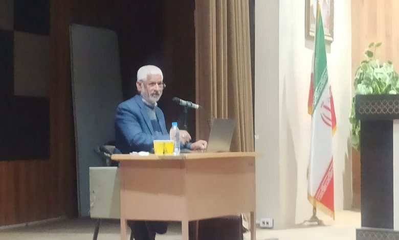 کارگاه دلایل عقلی و نقلی ولایت فقیه ویژه فرهنگیان زاهدان