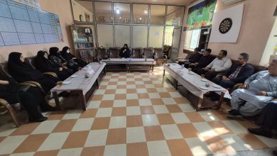 نشست سبک زندگی و تربیت نسل منتظر دبیرستان شاهد زاهدان