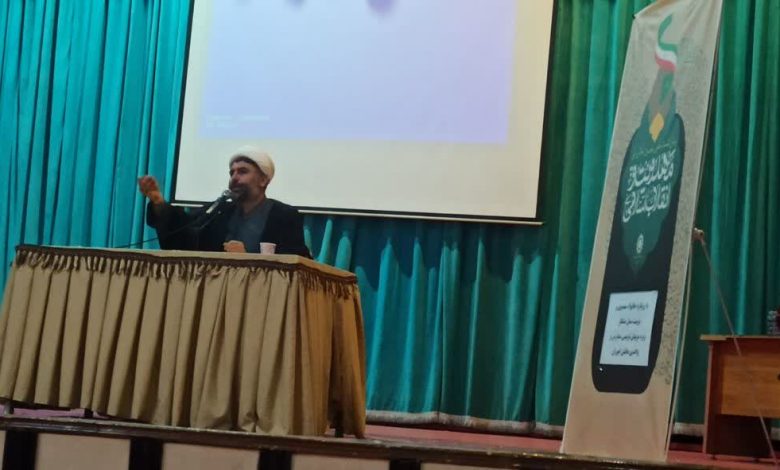 برگزاری پیش اجلاس مهدویت ویژه مربیان تربیتی و والدین دانش اموزان