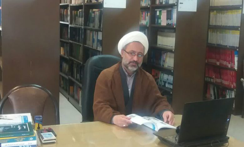 مصاحبه با حجت الاسلام کمانی استاد دانشگاه