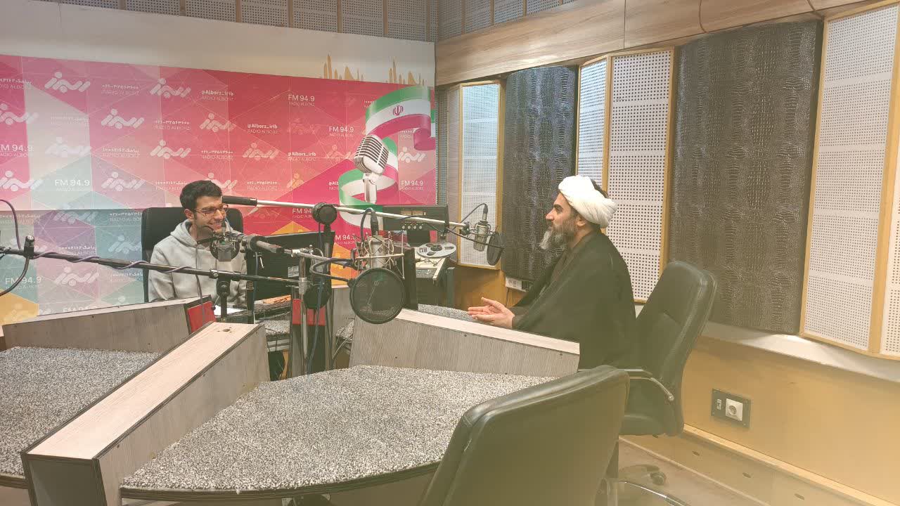 از مسیر محبت به انسان کامل، راه عشق به خدا گشوده می شود