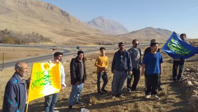 نوشتن شعارها و نمادهای مرتبط با امام زمان(عج) بر روی سنگ‌های ارتفاعات این منطقه، پیام انتظار و امید را در طبیعت جاودانه کردند.