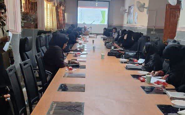 نشست جریان های آخرالزمانی ویژه دانشجویان شهرستان خاش