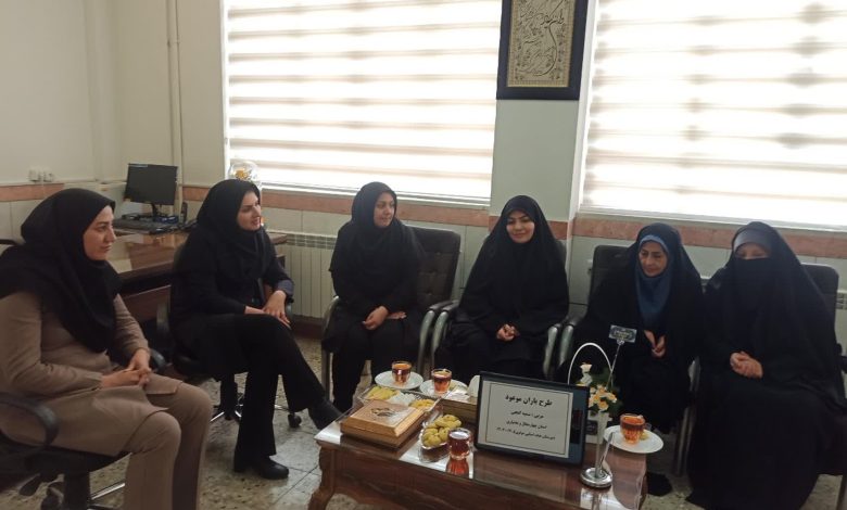 اجرای طرح یاران موعود در مدرسه دخترانه مولوی شهرکرد