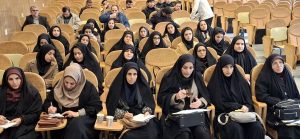 کارگاه آموزشی دوره «معلم زمینه‌ساز» برای معلمان مقطع ابتدایی در شهرستان الیگودرز.