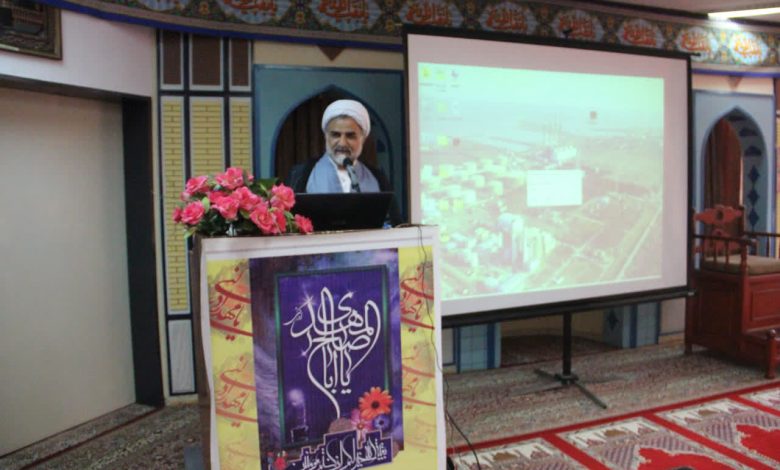 تبیین مبانی مهدویت در هندسه دین در جمع کارکنان نیروگاه شهید سلیمی نکا