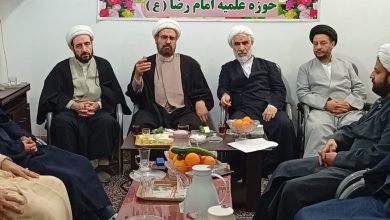 جلسه هم‌اندیشی مدیر و معاونان حوزه علمیه لرستان با کادر و اساتید مدرسه علمیه امام رضا(ع) پلدختر.