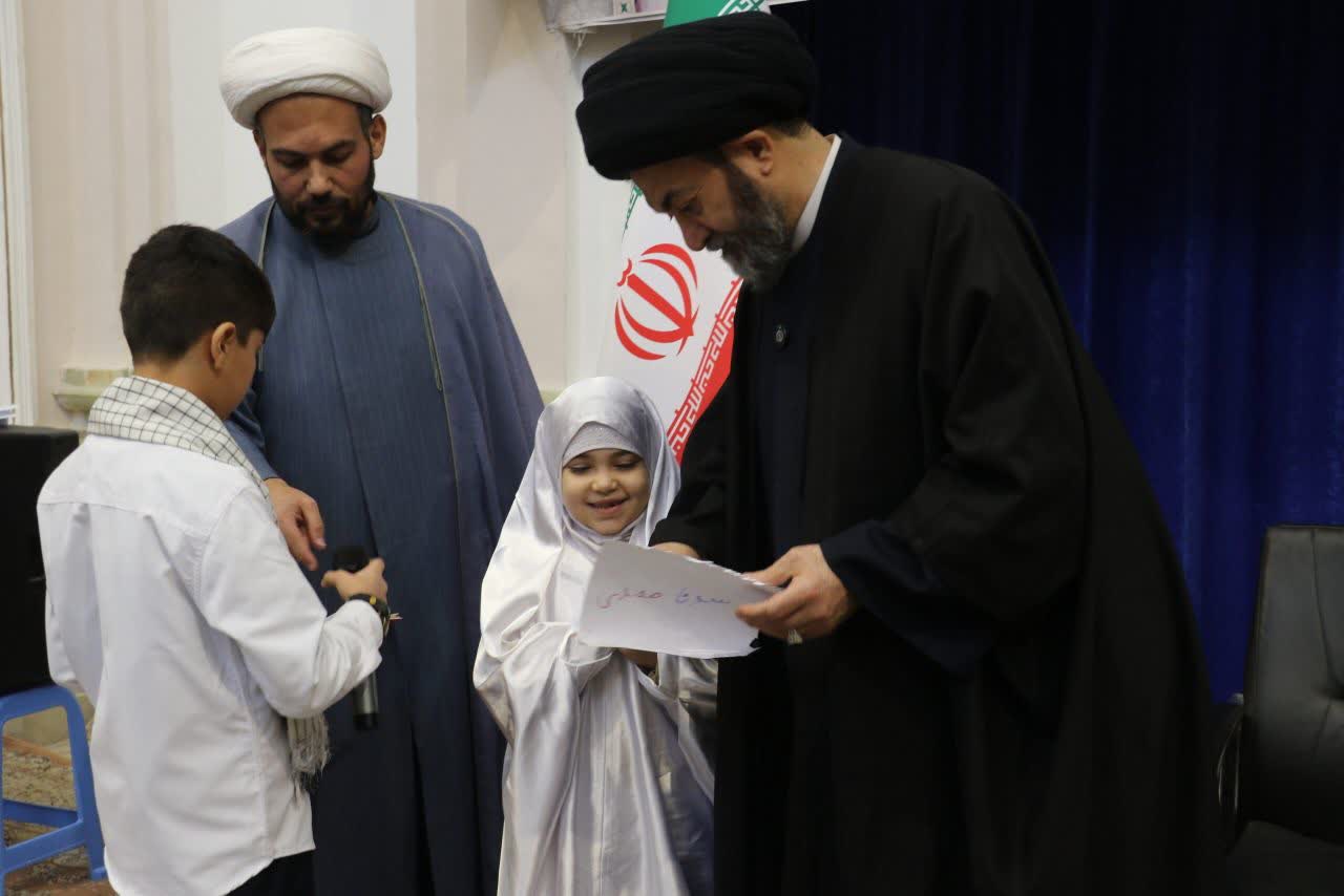 آیت‌الله عاملی در جمع رهروان منتظر: شرط سربازی امام زمان (عج)، تلاقی علم و طهارت اخلاق است