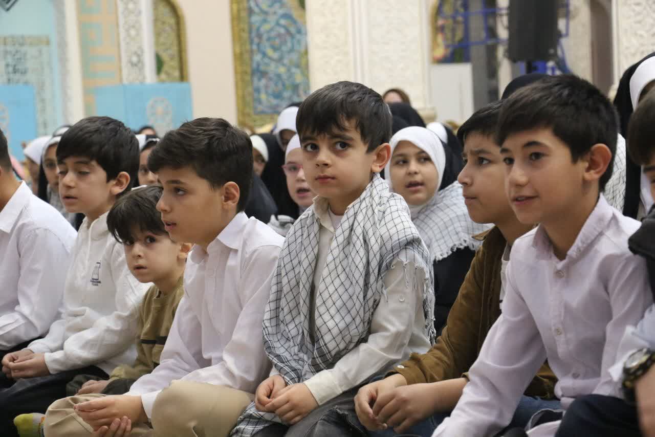 آیت‌الله عاملی در جمع رهروان منتظر: شرط سربازی امام زمان (عج)، تلاقی علم و طهارت اخلاق است