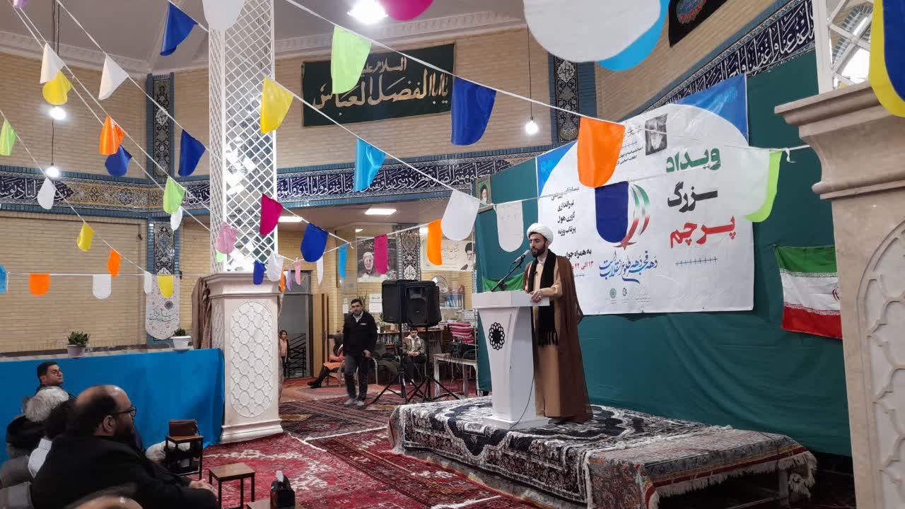 معارف مهدوی؛ چراغ امید در تاریکی زمان
