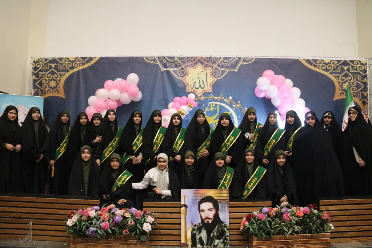 جشن میلاد امام زمان(عج) و حضرت علیاکبر(ع) با حضور نوجوانان منتظر در بنیاد فرهنگی حضرت مهدی موعود(عج) استان تهران