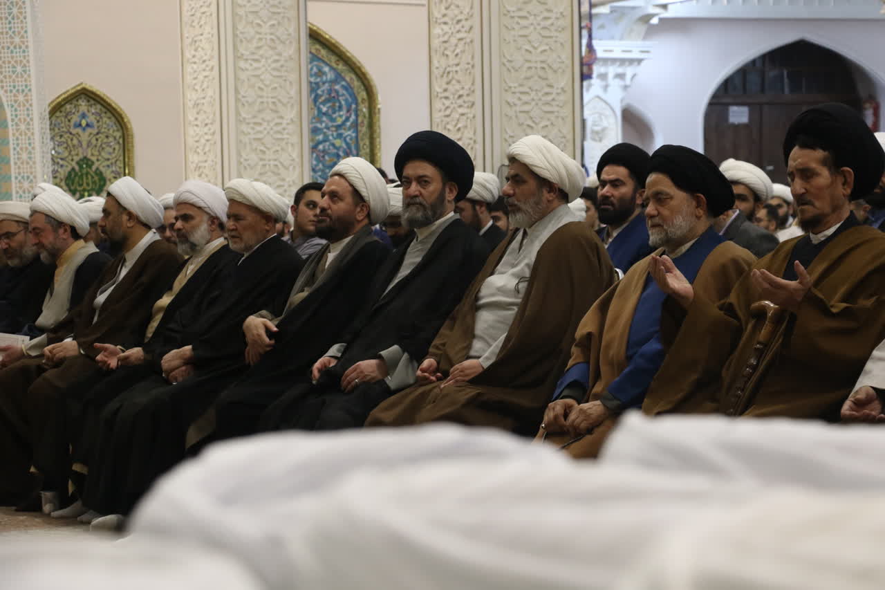 نقش هدایتگری علما در عصر غیبت بسیار خطیر و والاست