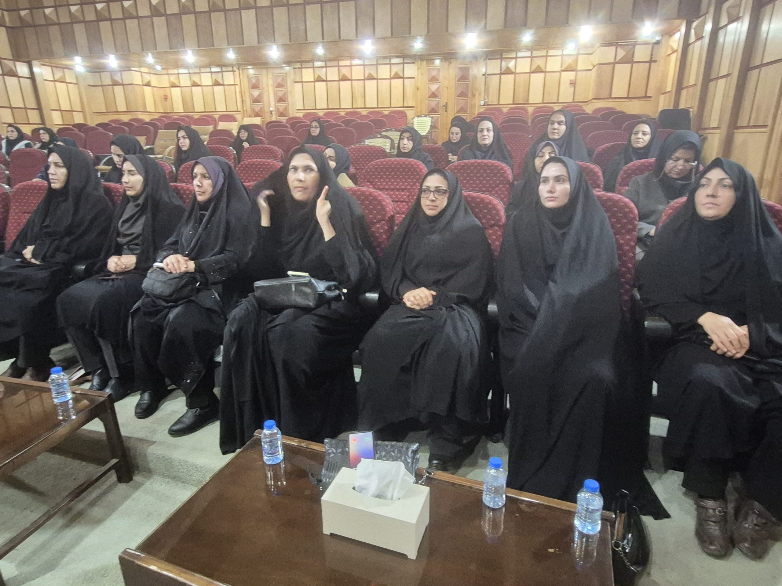حضور بانوان دستگاههای اجرایی در کارگاه فرهنگی مهدویت و نقش زنان در عصر ظهور.