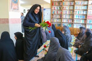 مراسم فرهنگی بنیاد مهدویت در بند نسوان زندان مرکزی خرم‌آباد