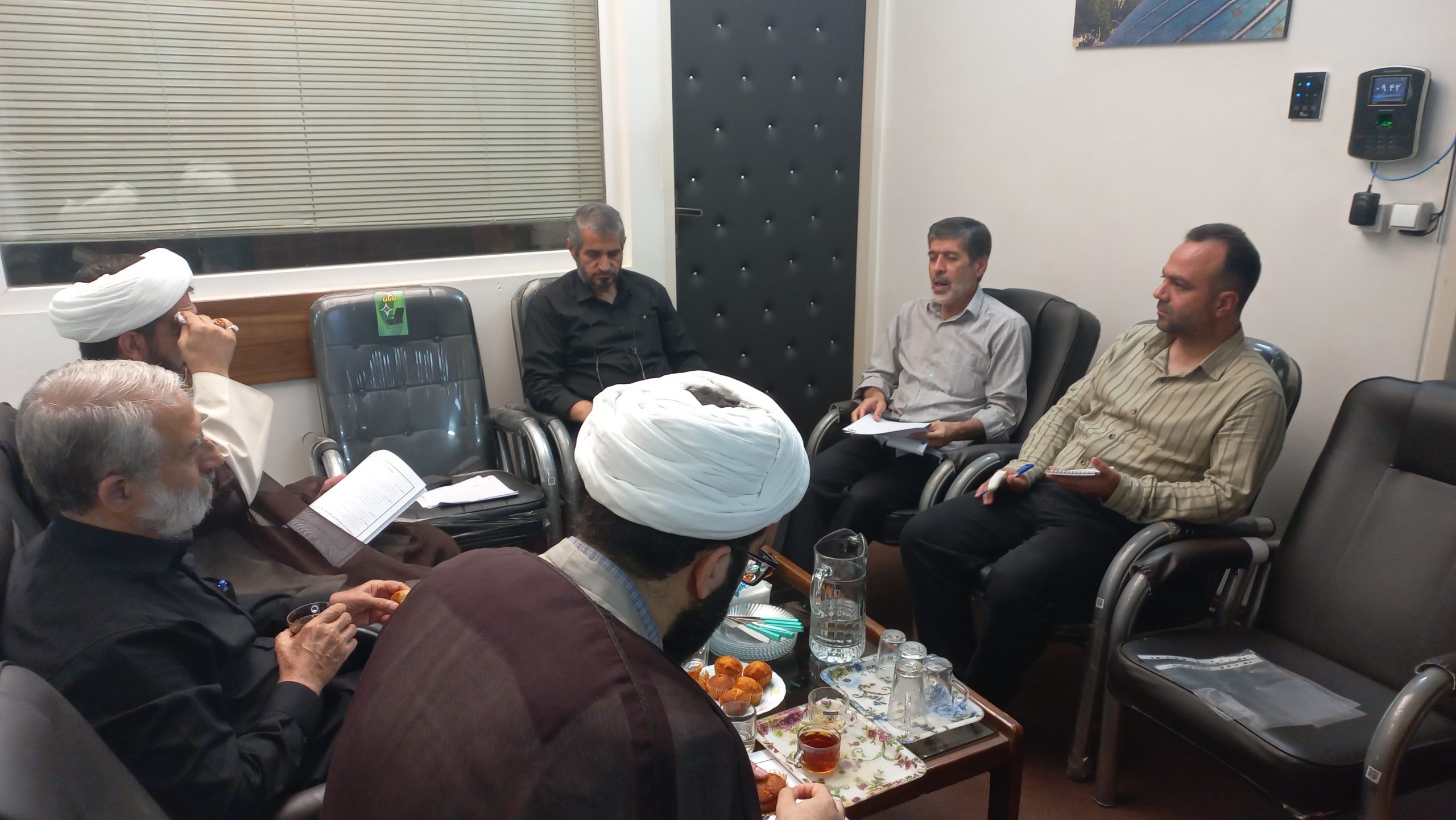 نشست مسئولان بنیاد فرهنگی حضرت مهدی (عج) شهرستانهای استان قزوین